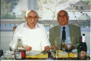 Od lewej Leon/Antoni Roman, ojciec Zuzanny, i jego młodszy brat Felek Roman/Józef Grotte. Australia, 25 sierpnia 1998 r.